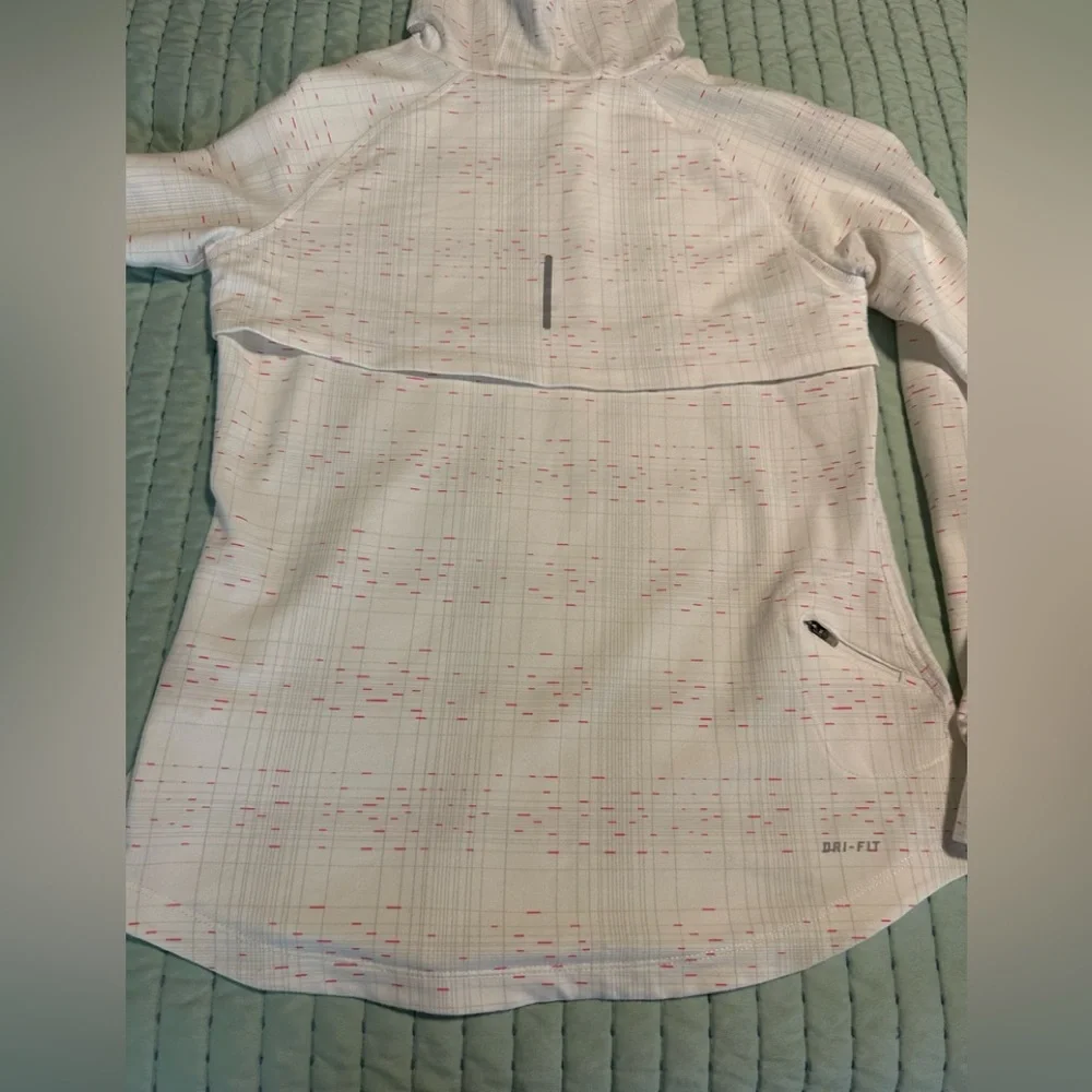 Nike Womans athletic hoodie - Picture 3 of 10